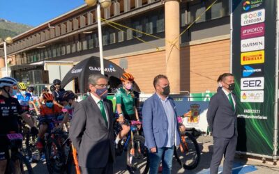 El Ayuntamiento destaca la gran oportunidad que supone acoger la Andalucía Bike Race que se despide de Jaén tras 3 etapas que han mostrado su espectacular patrimonio verde