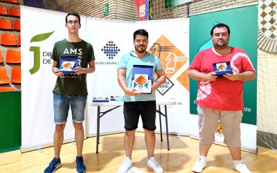 Eduardo Iturrizaga, Íñigo López y Ángel Espinosa copan el pódium del Campeonato de España de Ajedrez que se ha celebrado en La Salobreja