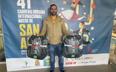 El Ayuntamiento amplía una semana el plazo de recogida de la bolsa del corredor de la XLI Carrera Urbana Internacional Noche de San Antón para los participantes de Jaén capital y provincia, que acababa hoy sábado