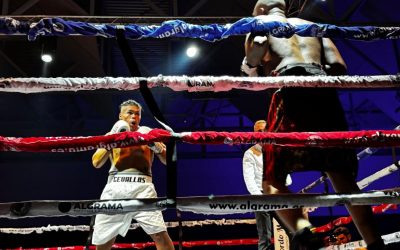 800 personas llenan el pabellón Carlos Martínez Esteban con motivo de la velada de boxeo olímpico y profesional Sugar Stars Proboxing