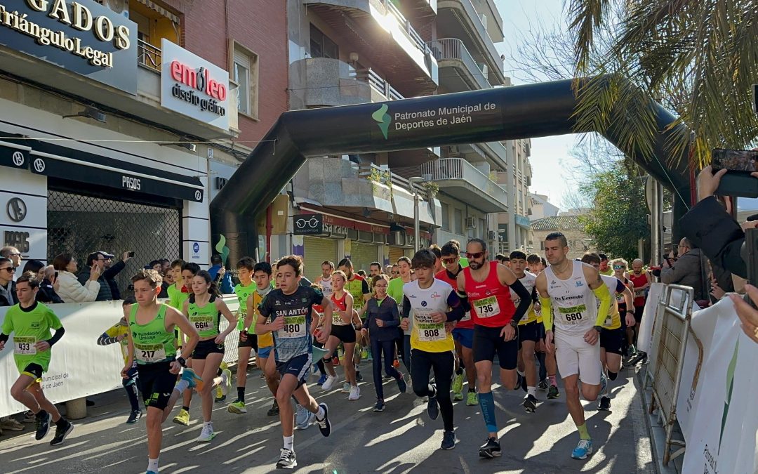 Gran éxito organizativo y de participación de la IV Carrera Popular Solidaria organizada por el IES San Juan Bosco a beneficio de Adacea