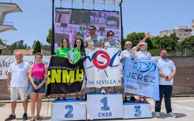 Segundo puesto para el CN Máster Jaén en el Campeonato de Andalucía Open de la categoría celebrado en la piscina de 50 metros de verano de La Salobreja
