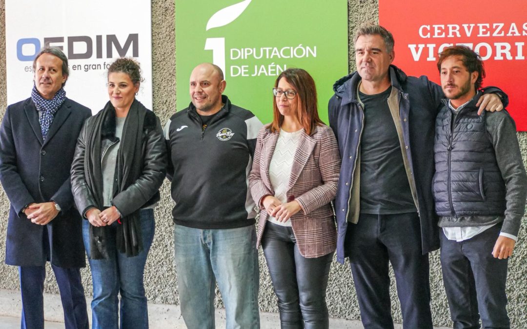 El Ayuntamiento colabora con el Real Jaén y Sugar Ray Promotions en la puesta en marcha de las matinales de boxeo en La Victoria