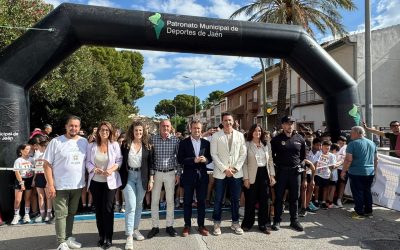 Los barrios del centro y la Zona Sur acogen con entusiasmo una nueva edición de la carrera de La Gloria organizada por el Colegio Cooperativa Andrés de Vandelvira