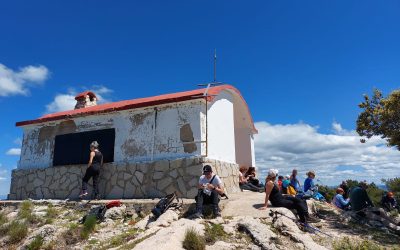 Buena participación en la ruta de senderismo «Banderín», la última prevista por el Grupo de Actividades en la Naturaleza para el mes de mayo